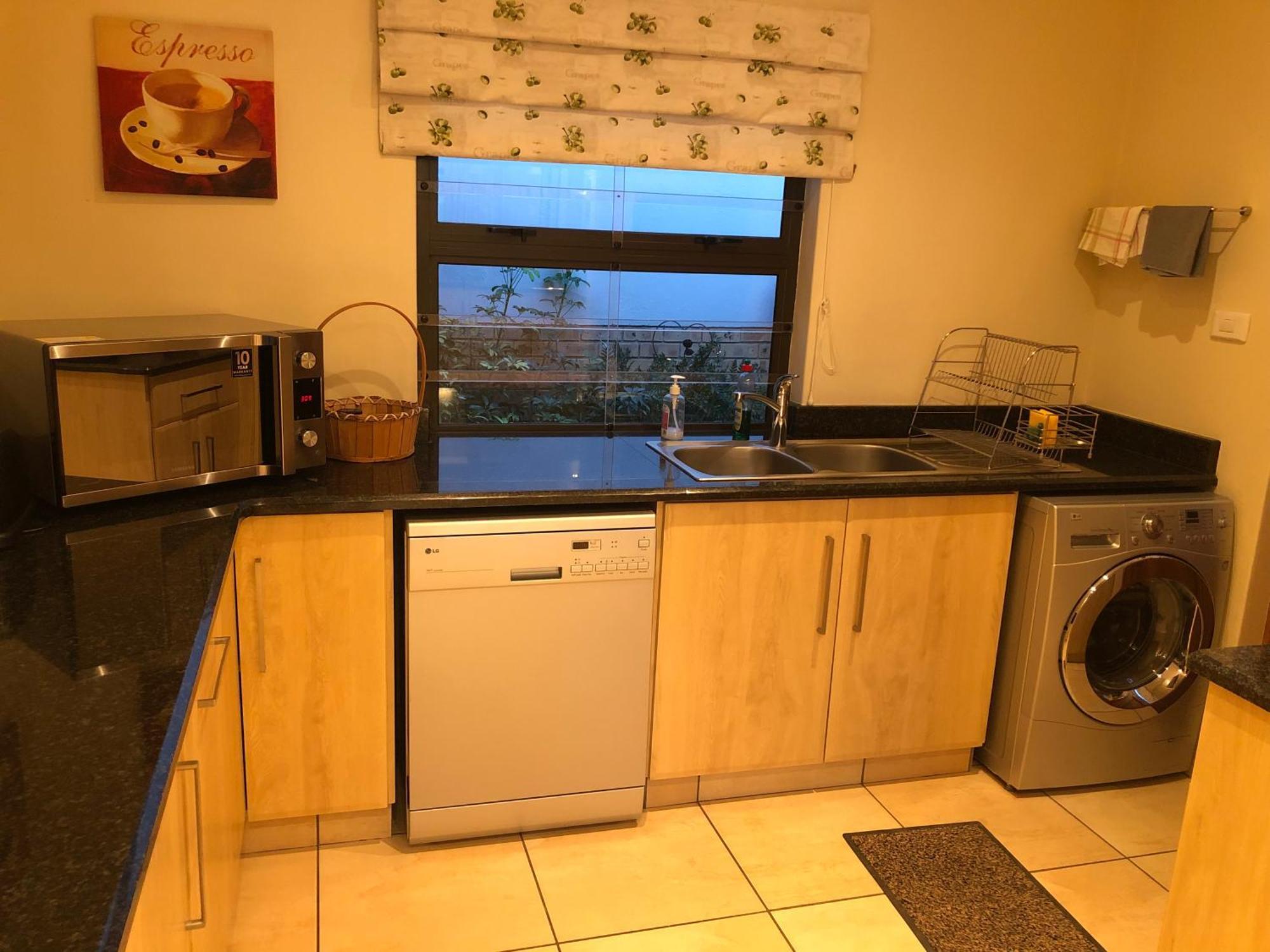 Sunset Place, Cathkin Estate Holiday home *